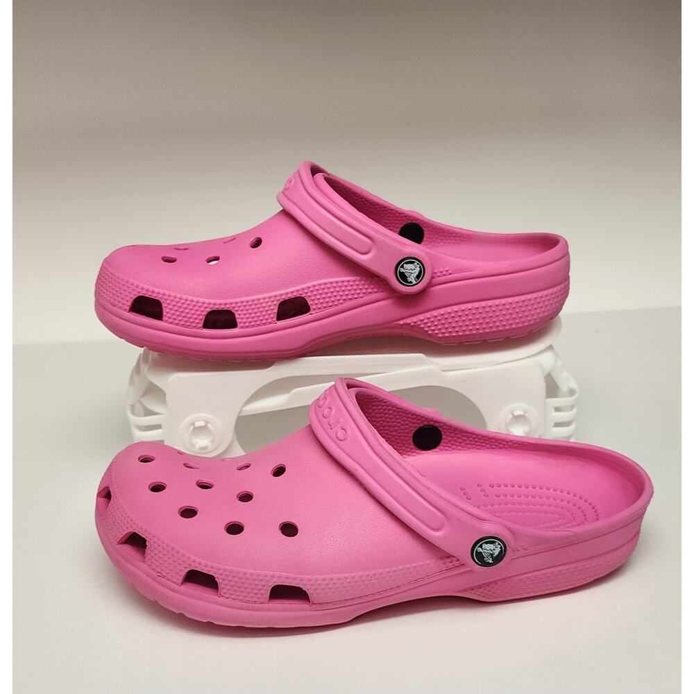Crocs Original Classic Clogs Comfort Slip On Shoes  Light Yellow Size WN9